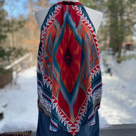 FASHION WEB Halter Neck Blouse - Picture 2 of 11